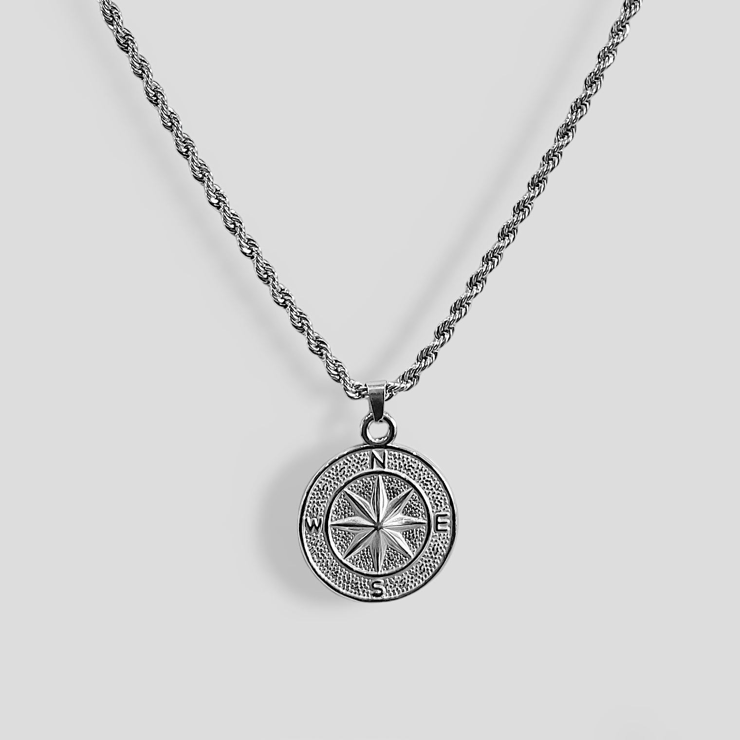 Silver Compass Necklace – Luxvie