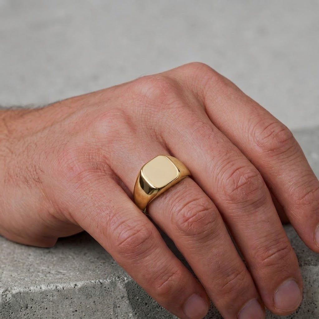 Crest Ring [Golden]