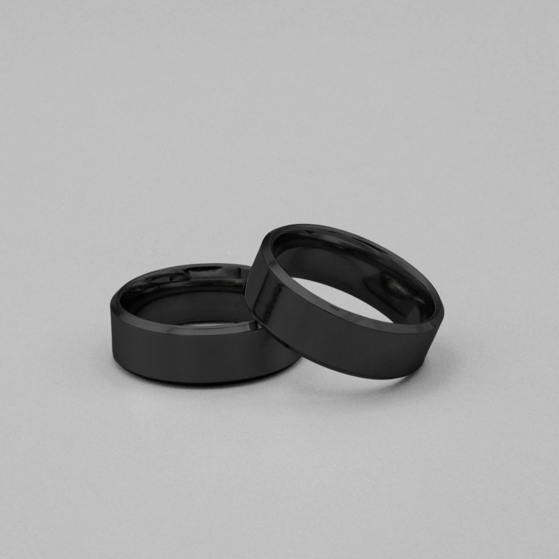 Classic Ring (Black) Tiara